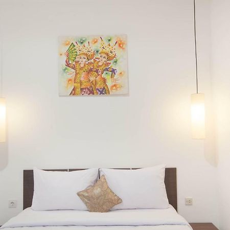 Yankee Fara 14 Hotel Семиняк Екстериор снимка