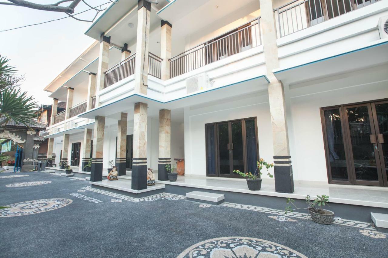 Yankee Fara 14 Hotel Семиняк Екстериор снимка