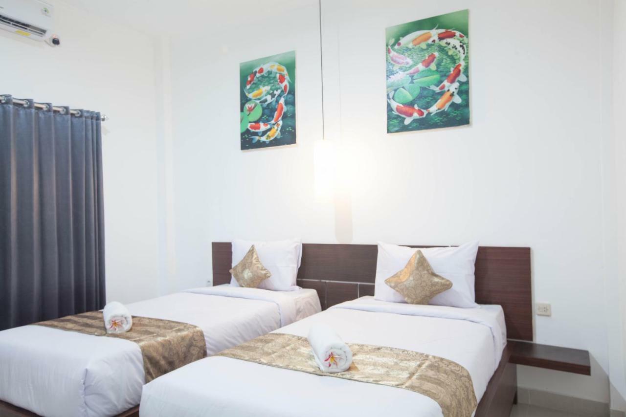 Yankee Fara 14 Hotel Семиняк Екстериор снимка