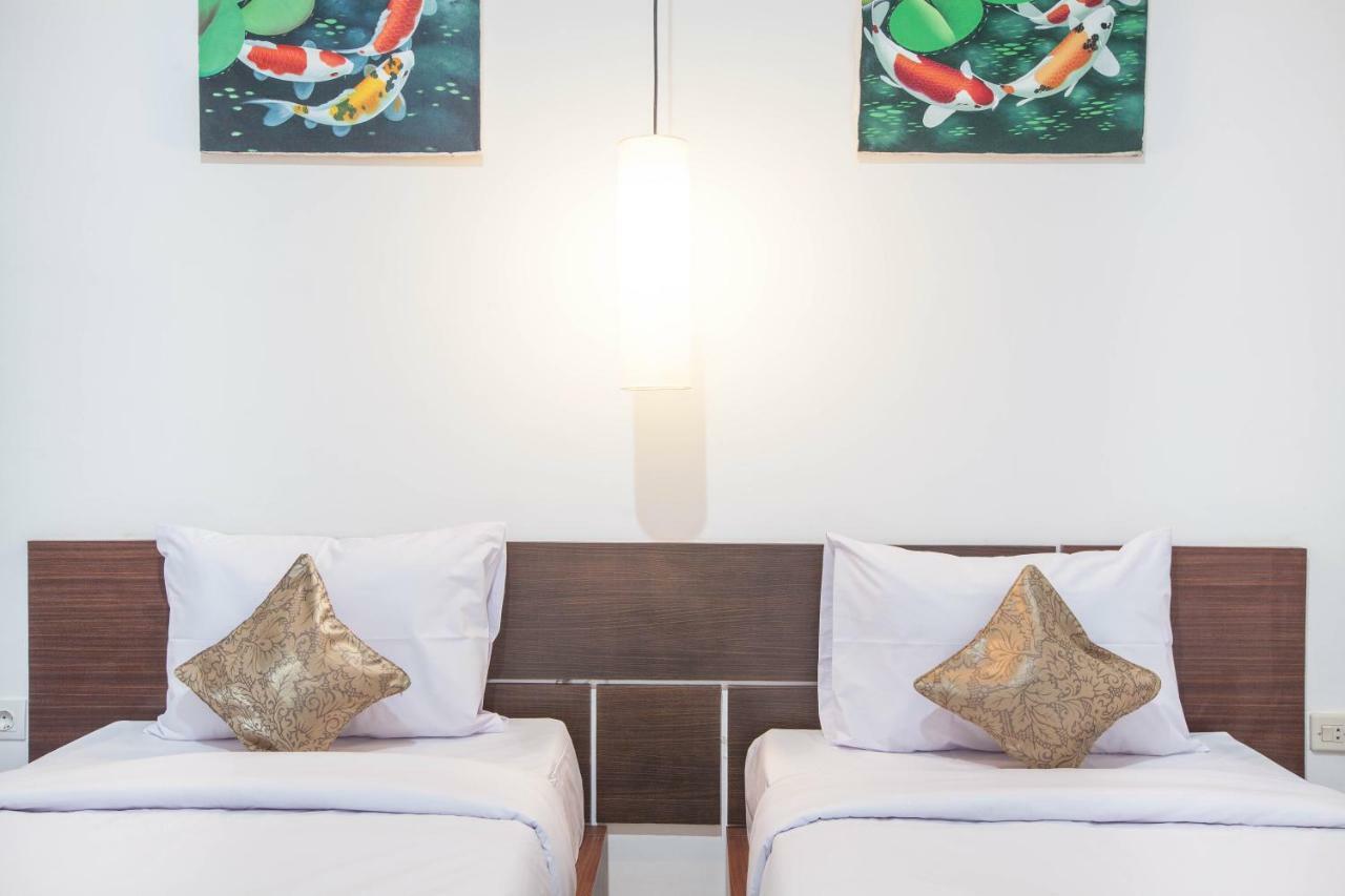 Yankee Fara 14 Hotel Семиняк Екстериор снимка